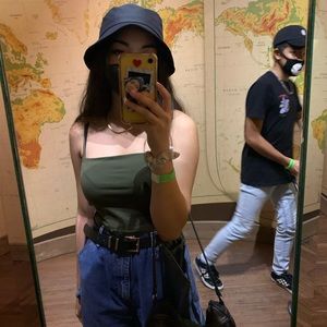 Meet your Posher, Nicole